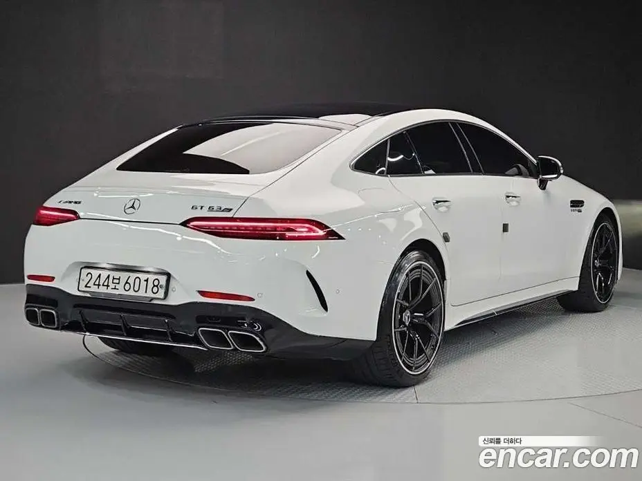 Mercedes-Benz AMG GT 2023 4.0 автомат (гидро), фото 4