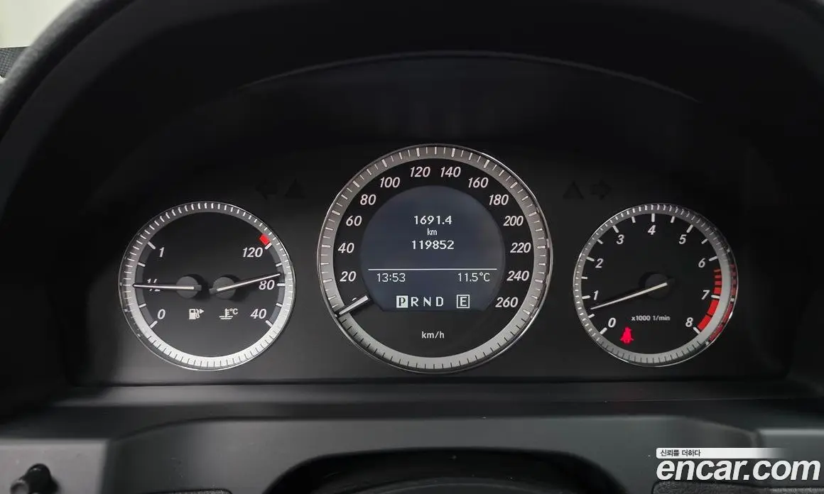 Mercedes-Benz C-Class 2011 1.8 автомат (гидро), фото 8