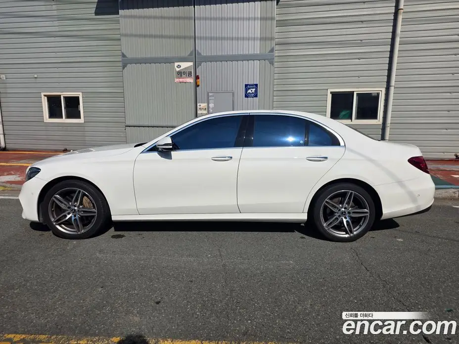 Mercedes-Benz E-Class 2017 3.0 автомат (гидро), фото 3