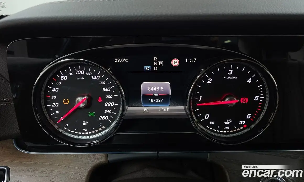 Mercedes-Benz E-Class 2018 1.9 автомат (гидро), фото 8