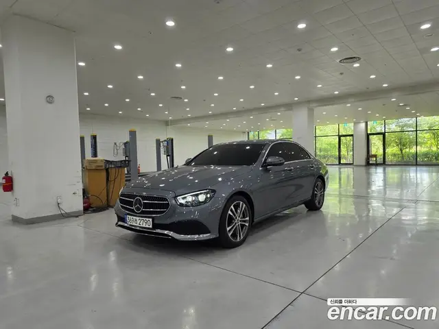 Mercedes-Benz E-Class, 2021, 53 141 км