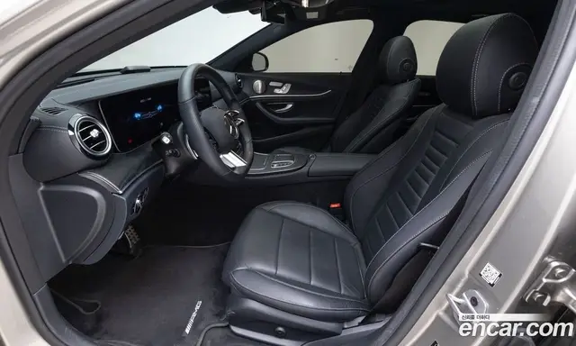Mercedes-Benz E-Class 2022 1.9 автомат (гидро), миниатюра 12