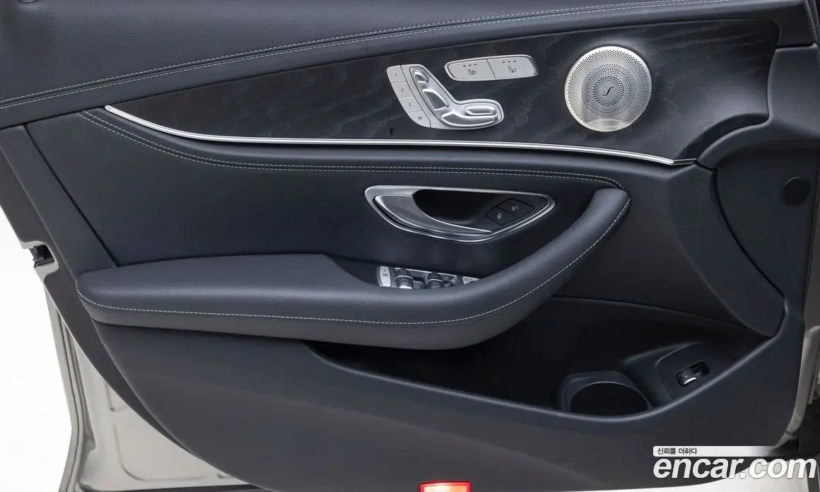 Mercedes-Benz E-Class 2022 1.9 автомат (гидро), фото 14