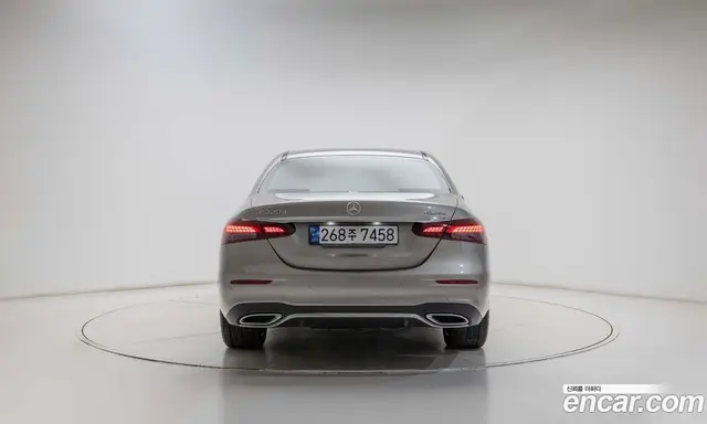 Mercedes-Benz E-Class 2022 1.9 автомат (гидро), миниатюра 7