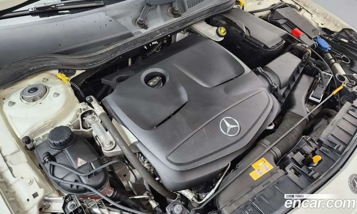 Mercedes-Benz GLA-Class 2017 2.0 автомат (гидро), фото 6