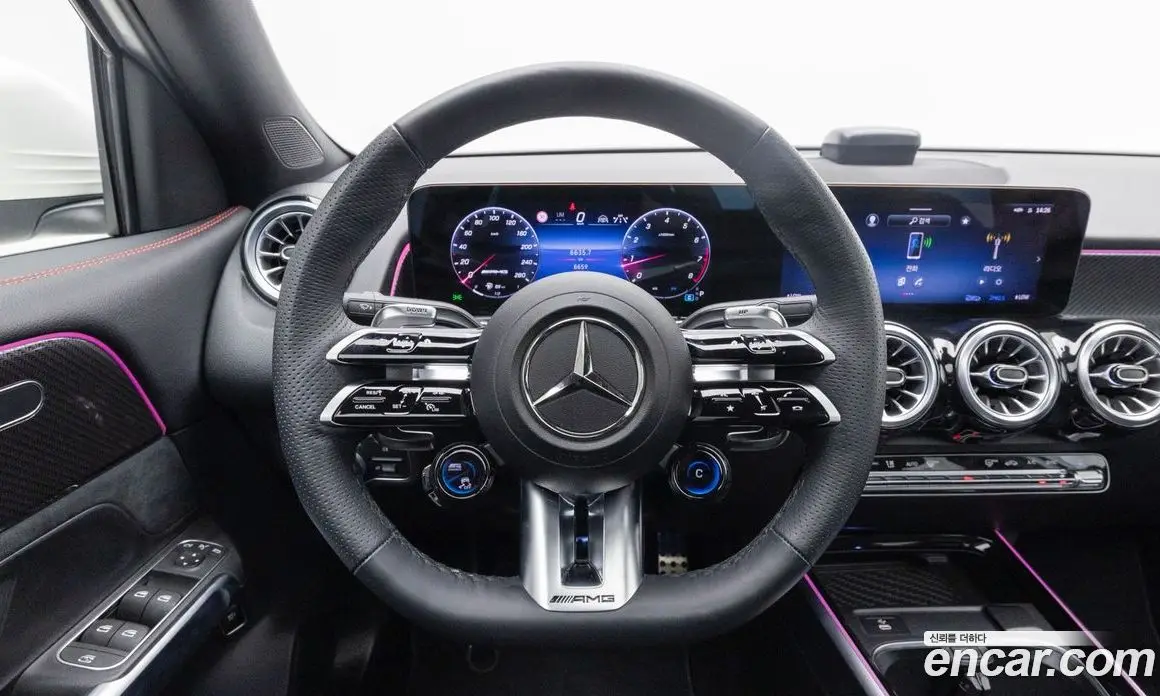 Mercedes-Benz GLB-Class 2025 2.0 автомат (гидро), фото 20