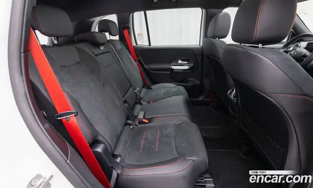 Mercedes-Benz GLB-Class 2025 2.0 автомат (гидро), миниатюра 10