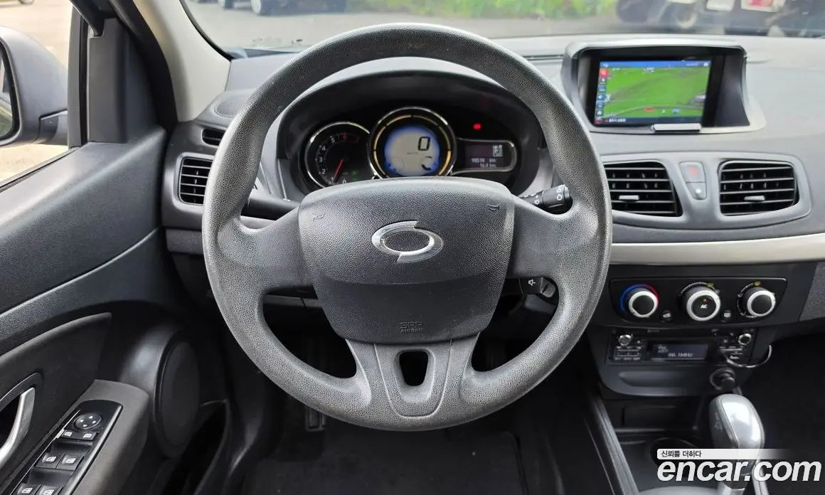 Renault (Samsung) SM3 2013 1.6 автомат (гидро), фото 13 Renault (Samsung) SM3 2013 1.6 автомат (гидро), фото 13