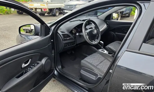 Renault (Samsung) SM3 2013 1.6 автомат (гидро), миниатюра 10 Renault (Samsung) SM3 2013 1.6 автомат (гидро), миниатюра 10