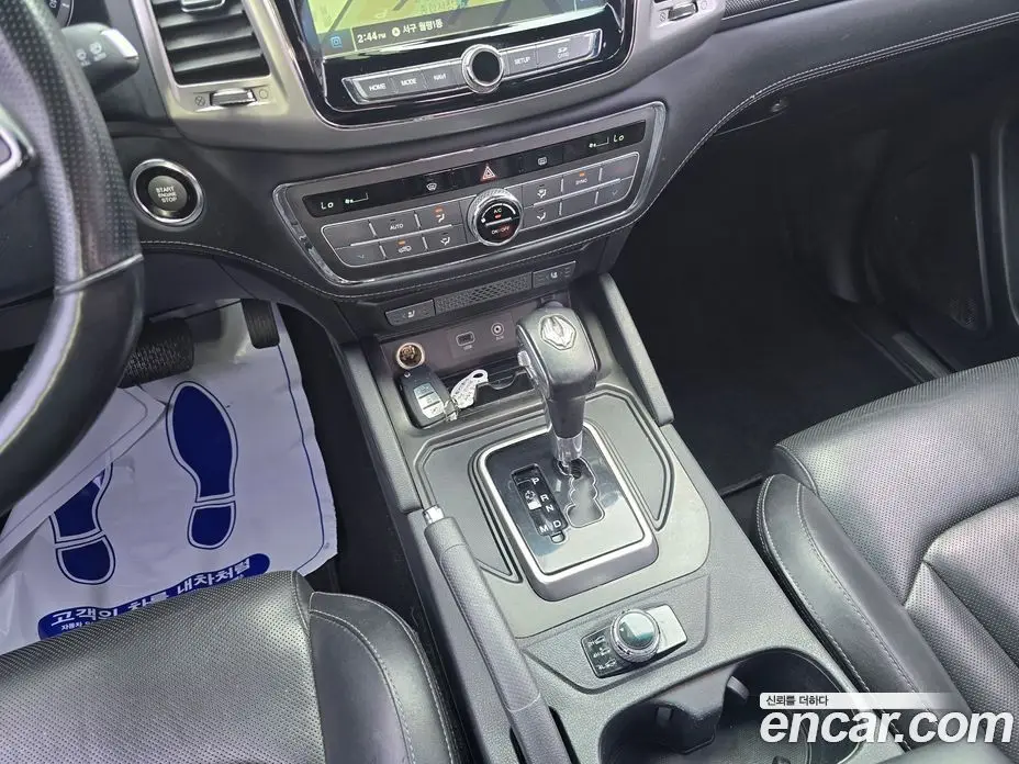 SsangYong Rexton 2019 2.2 автомат (гидро), фото 17
