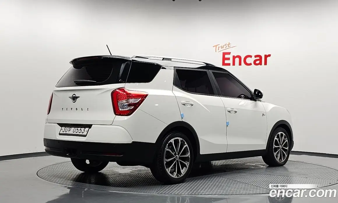 SsangYong TIBOLI 2016 1.6 автомат (гидро), фото 2 SsangYong TIBOLI 2016 1.6 автомат (гидро), фото 2