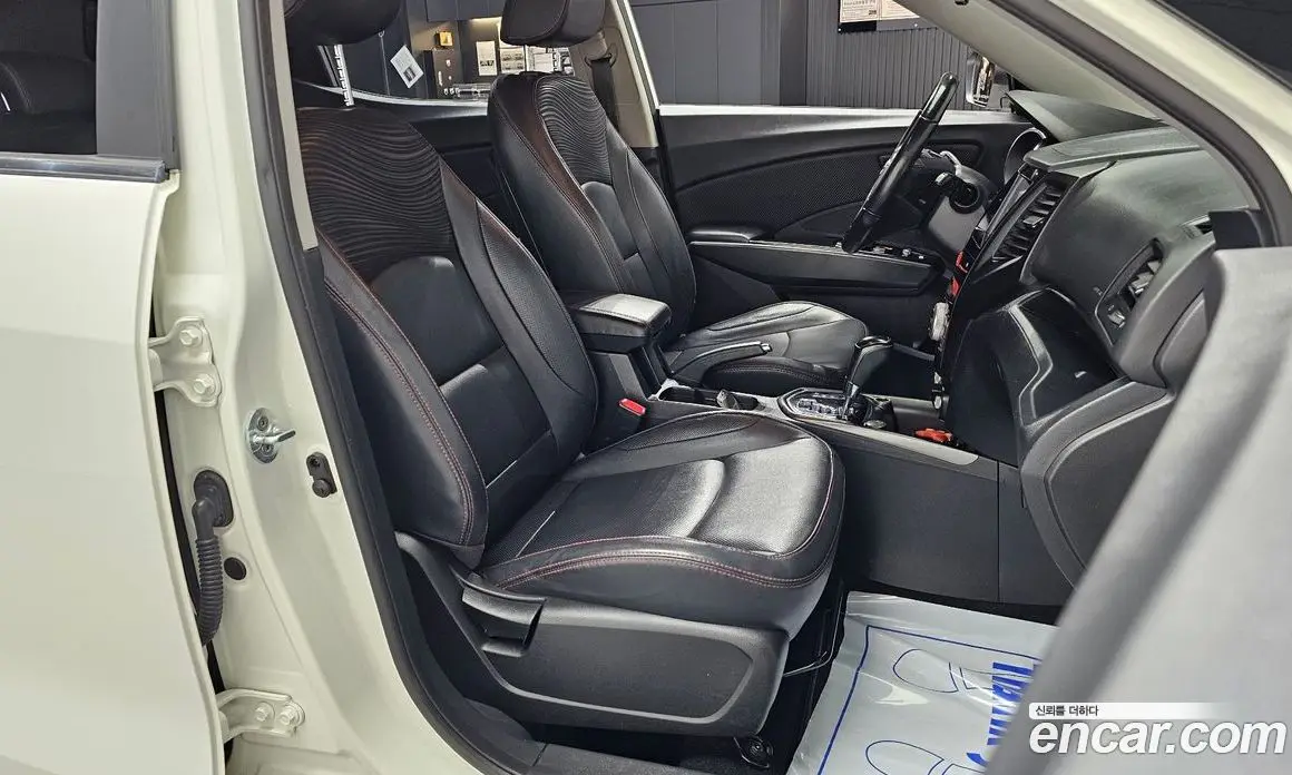 SsangYong TIBOLI 2016 1.6 автомат (гидро), фото 11 SsangYong TIBOLI 2016 1.6 автомат (гидро), фото 11