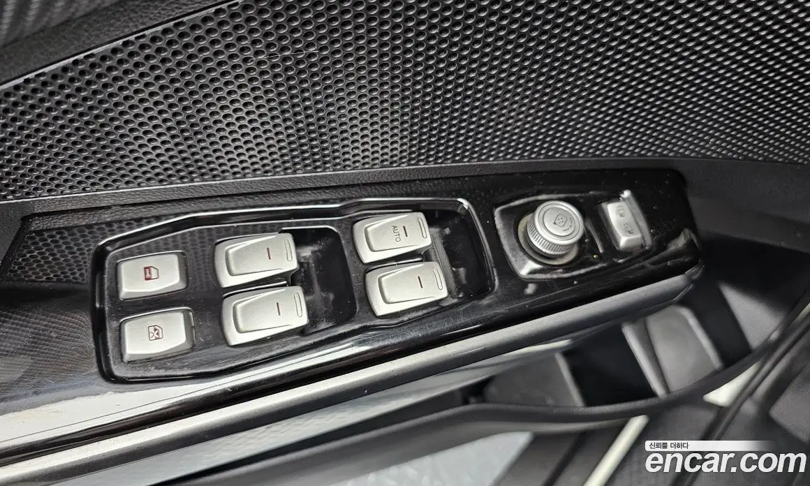 SsangYong TIBOLI 2016 1.6 автомат (гидро), фото 13 SsangYong TIBOLI 2016 1.6 автомат (гидро), фото 13