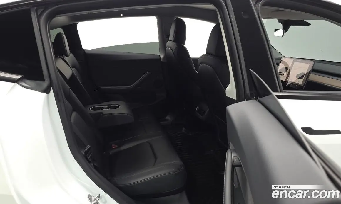 Tesla Model Y 2022 0.2 автомат (гидро), фото 18