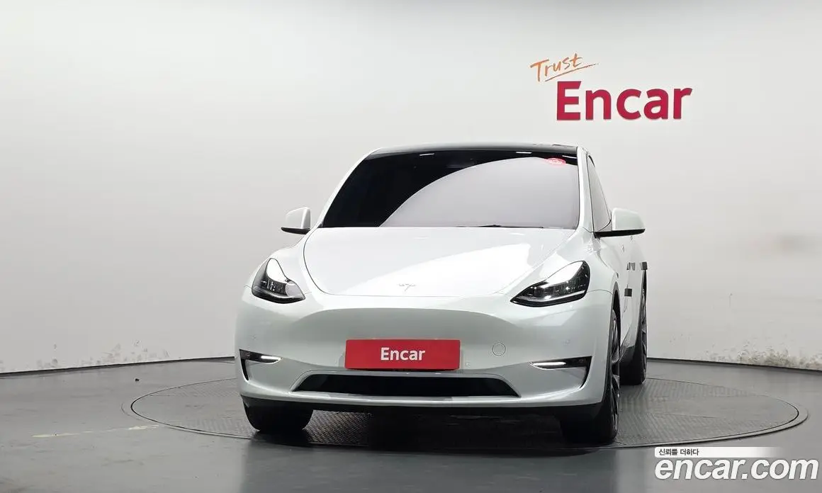 Tesla Model Y 2022 0.2 автомат (гидро), фото 3