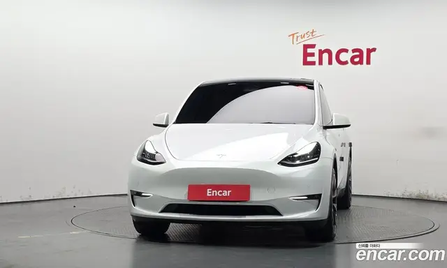 Tesla Model Y 2022 0.2 автомат (гидро), миниатюра 3