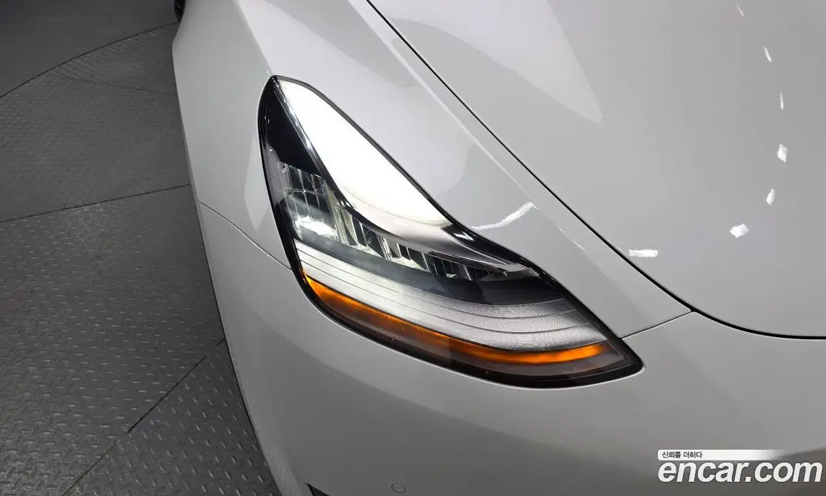 Tesla Model Y 2022 0.2 автомат (гидро), фото 8