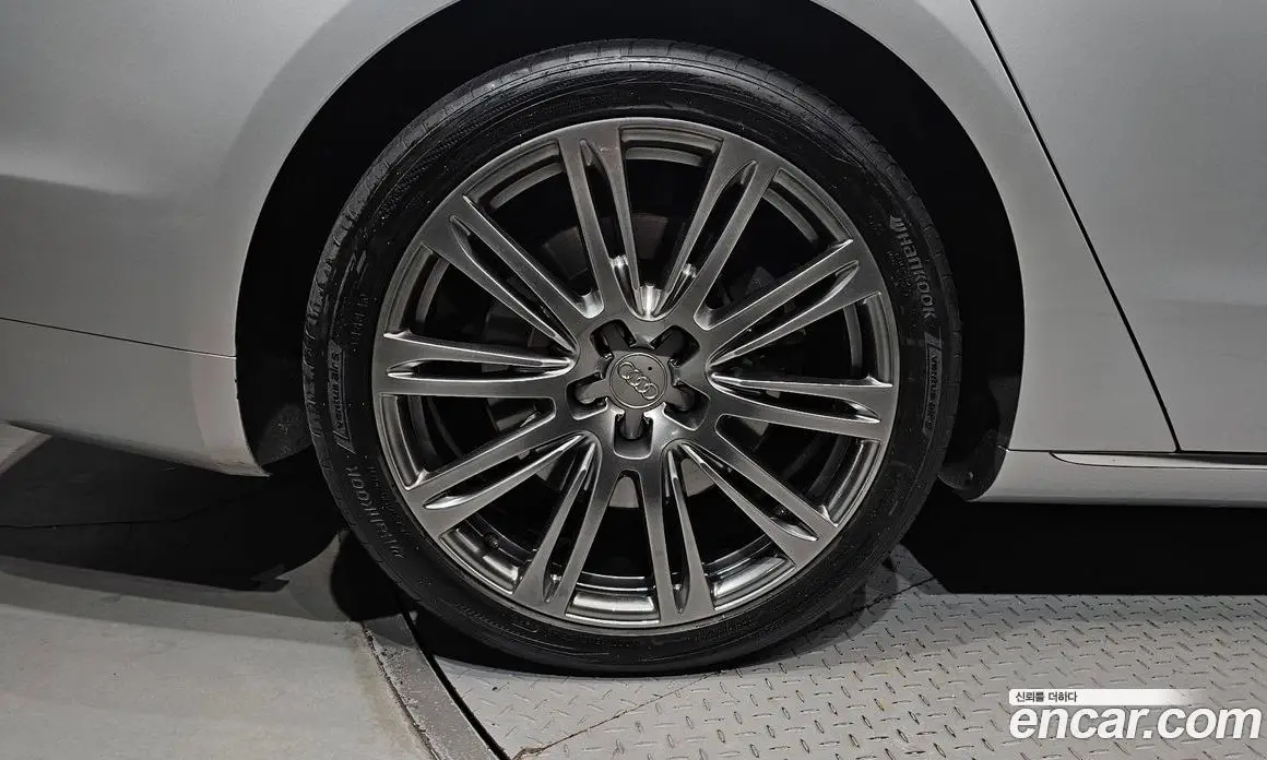 Audi A8 2014 4.1 автомат (гидро), фото 5