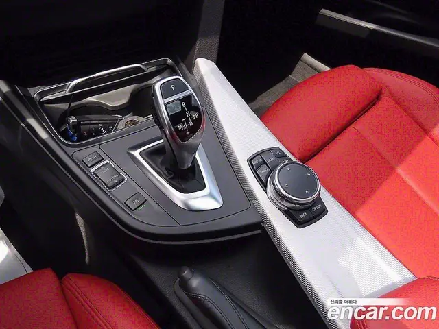 BMW 3 серия 2016 2.0 автомат (гидро), миниатюра 11