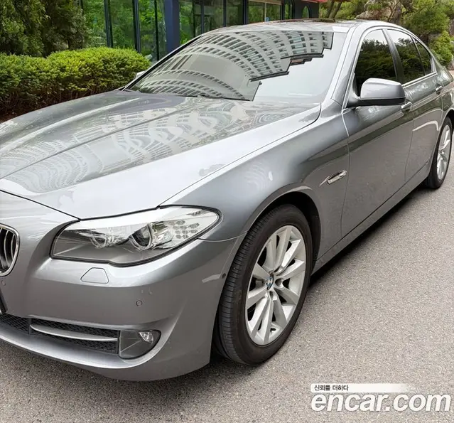 BMW 5 серия 2011 3.0 автомат (гидро), миниатюра 2