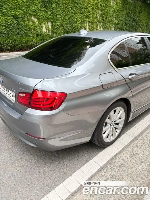 BMW 5 серия 2011 3.0 автомат (гидро), миниатюра 6