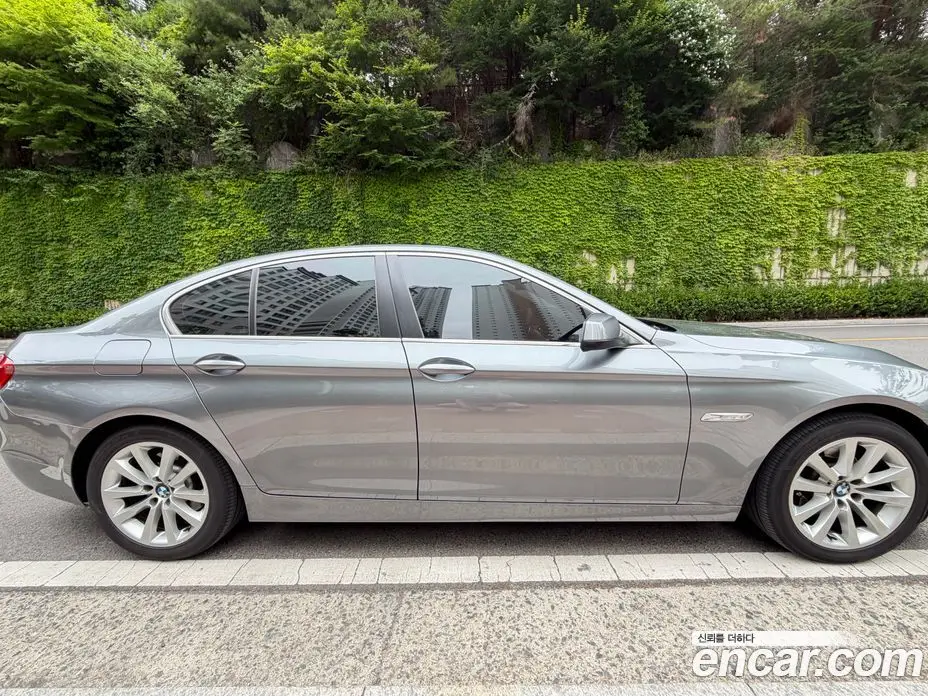 BMW 5 серия 2011 3.0 автомат (гидро), фото 7