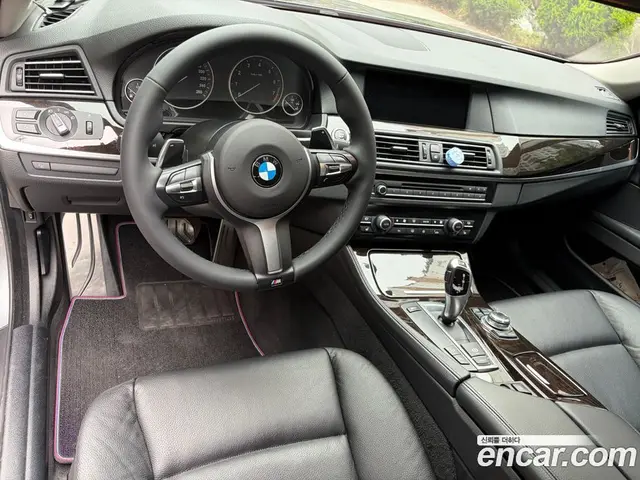 BMW 5 серия 2011 3.0 автомат (гидро), миниатюра 9