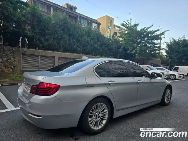 BMW 5 серия 2014 2.0 автомат (гидро), миниатюра 4