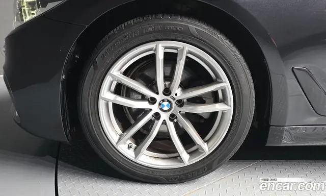 BMW 5 серия 2017 2.0 автомат (гидро), миниатюра 5