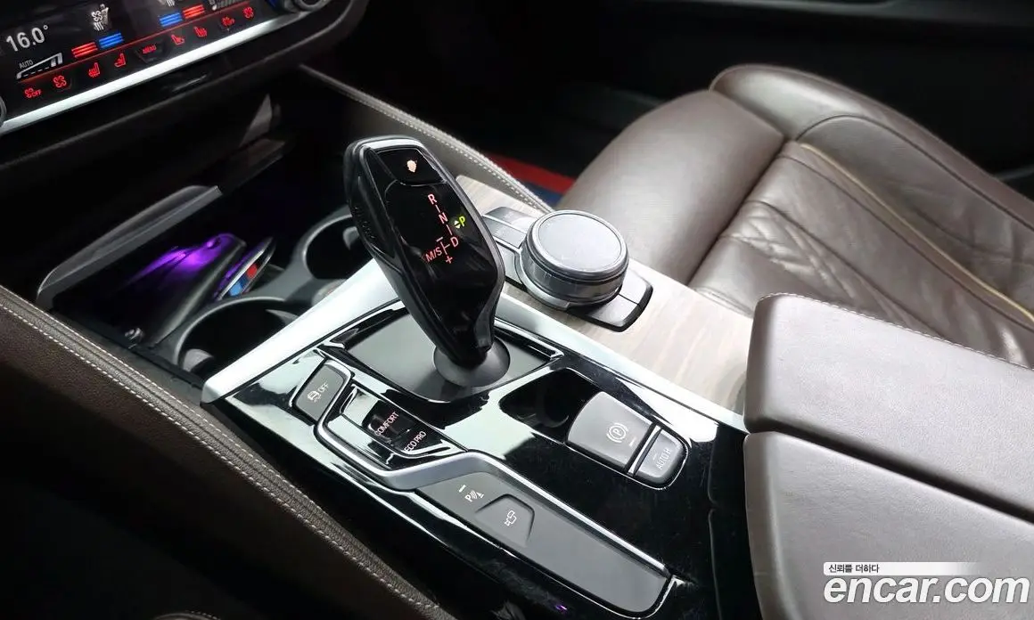 BMW 5 серия 2017 2.0 автомат (гидро), фото 9