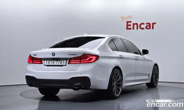 BMW 5 серия 2018 2.0 автомат (гидро), миниатюра 2
