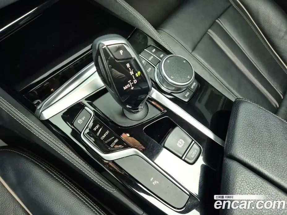 BMW 5 серия 2018 2.0 автомат (гидро), фото 12