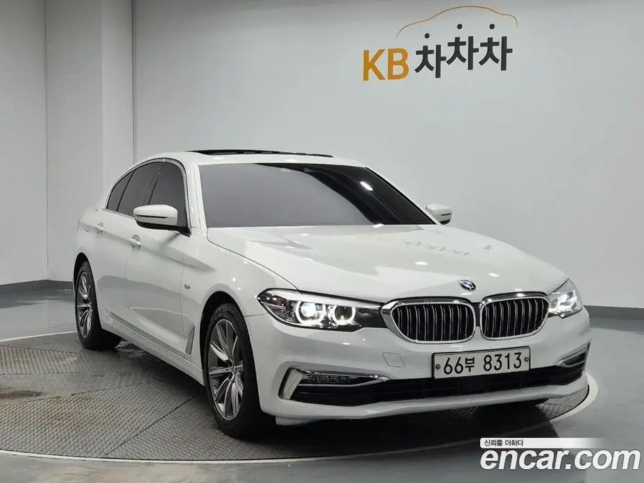 BMW 5 серия 2018 2.0 автомат (гидро), фото 4