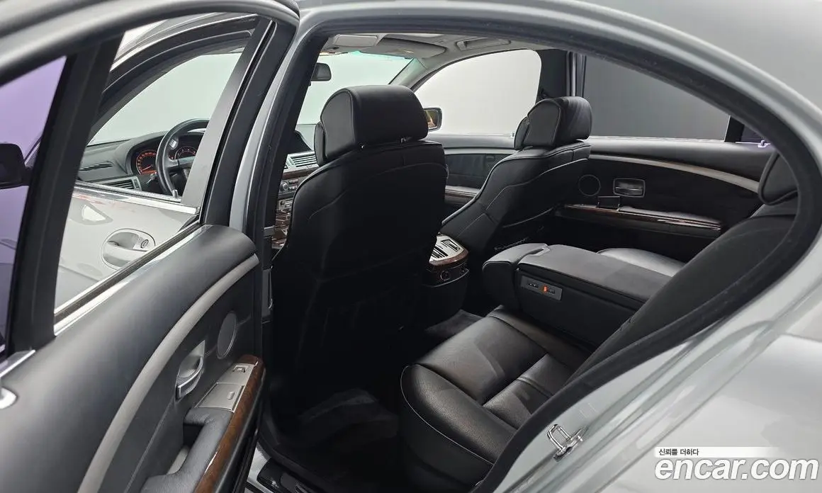 BMW 7 серия 2008 4.0 автомат (гидро), фото 17 BMW 7 серия 2008 4.0 автомат (гидро), фото 17