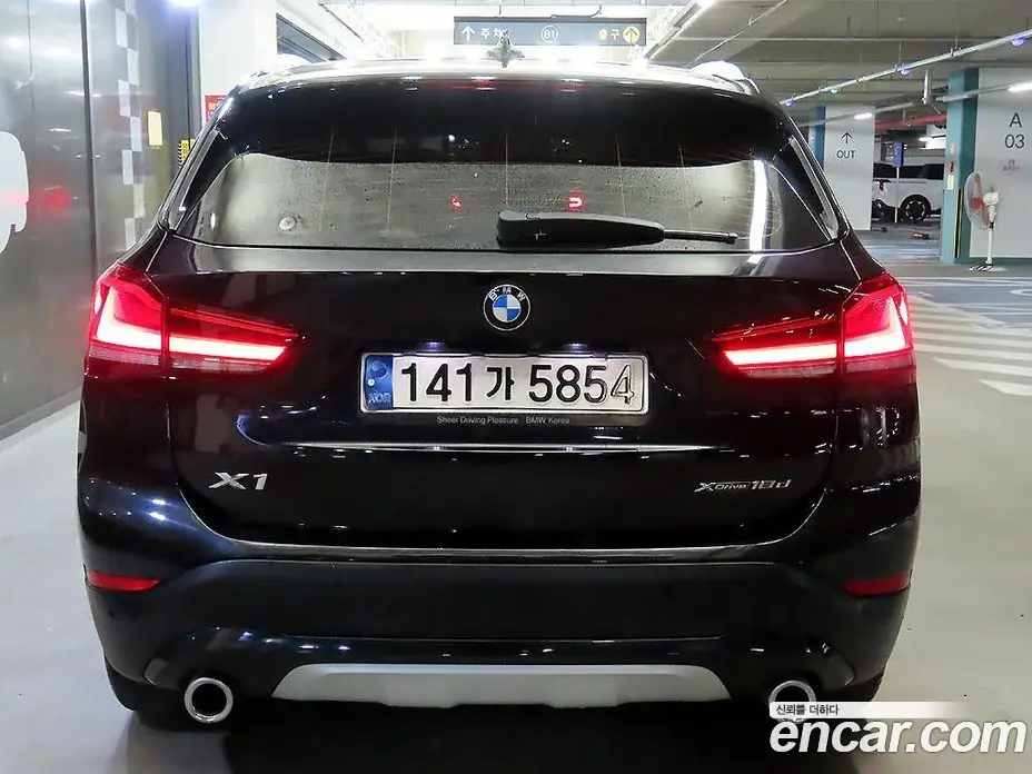 BMW X1 2021 2.0 автомат (гидро), фото 5