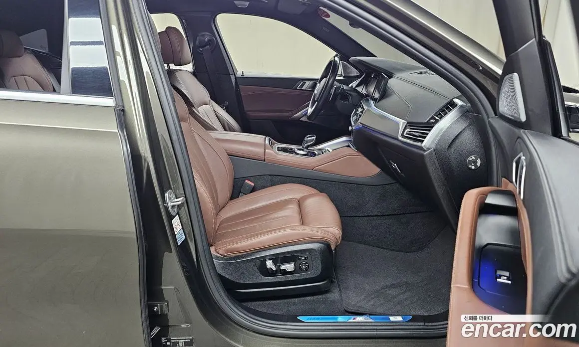 BMW X6 2021 3.0 автомат (гидро), фото 11
