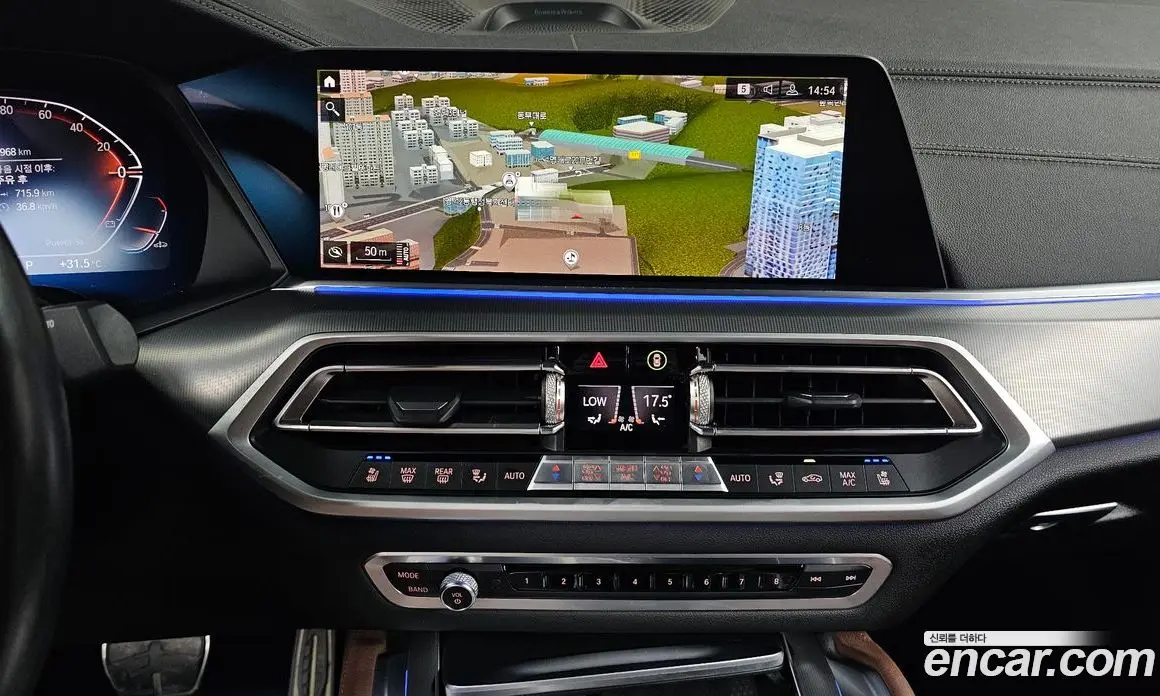 BMW X6 2021 3.0 автомат (гидро), фото 15