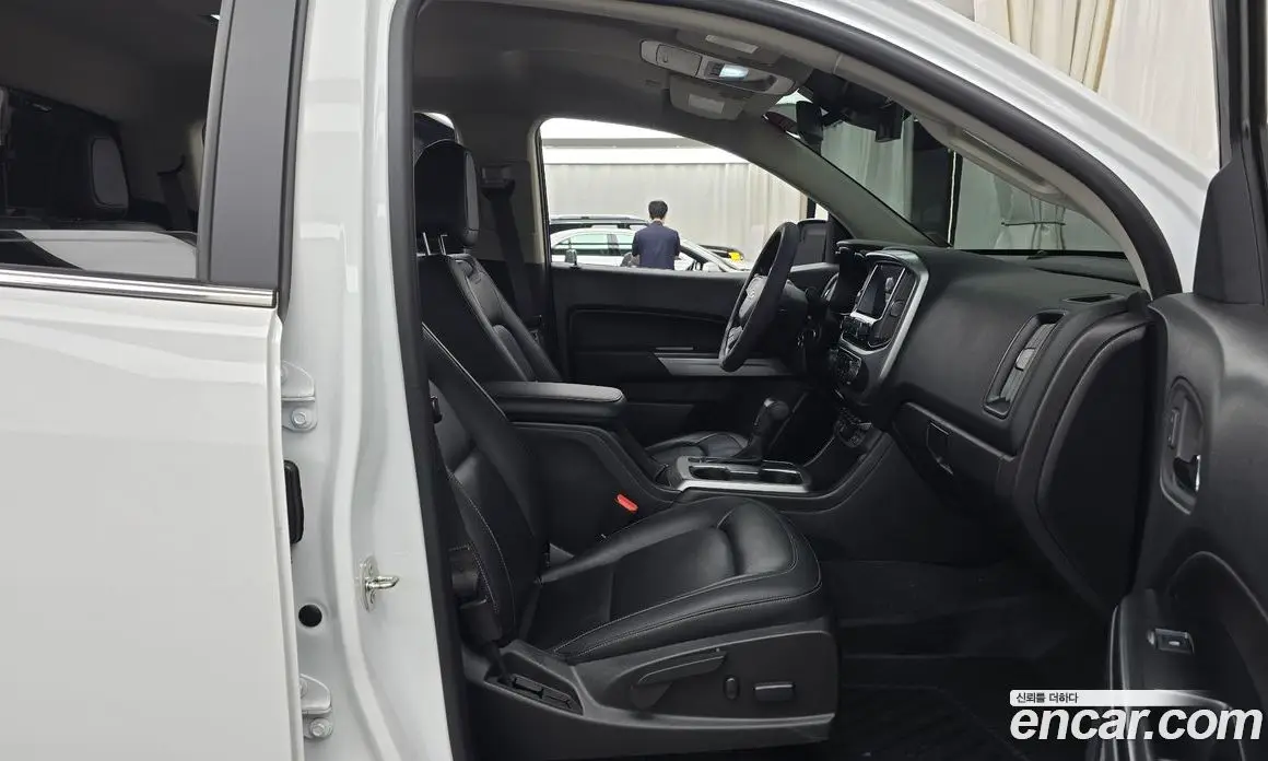 Chevrolet Colorado 2020 3.6 автомат (гидро), фото 11