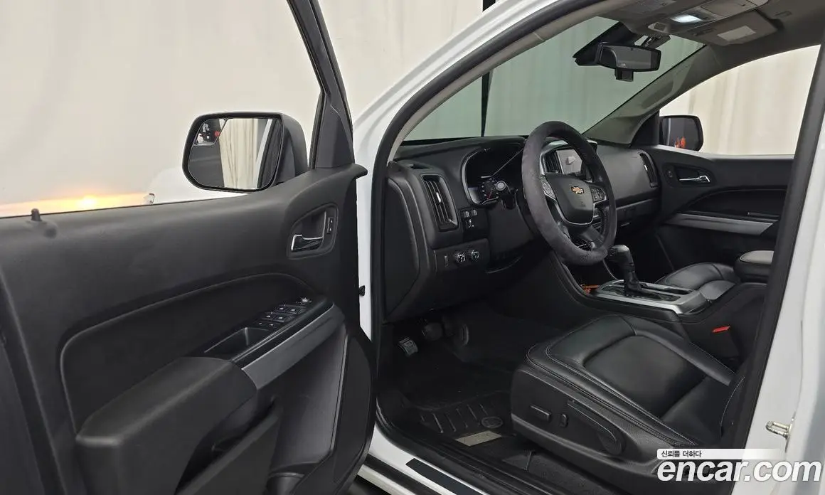 Chevrolet Colorado 2020 3.6 автомат (гидро), фото 10