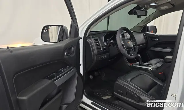 Chevrolet Colorado 2020 3.6 автомат (гидро), миниатюра 10