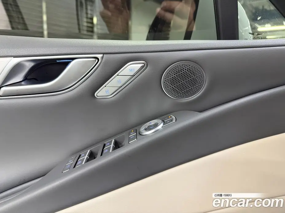 Genesis G80 2025 2.5 автомат (гидро), фото 19