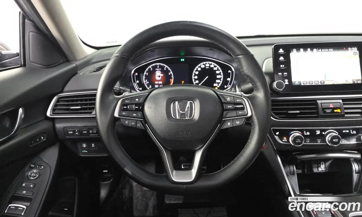 Honda Accord 2018 2.0 автомат (гидро), фото 19