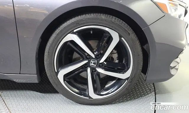 Honda Accord 2018 2.0 автомат (гидро), миниатюра 7