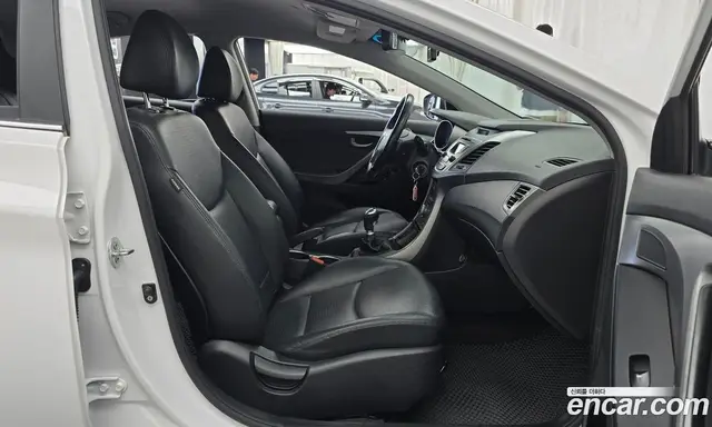 Hyundai Avante 2015 1.6 механика, миниатюра 11 Hyundai Avante 2015 1.6 механика, миниатюра 11