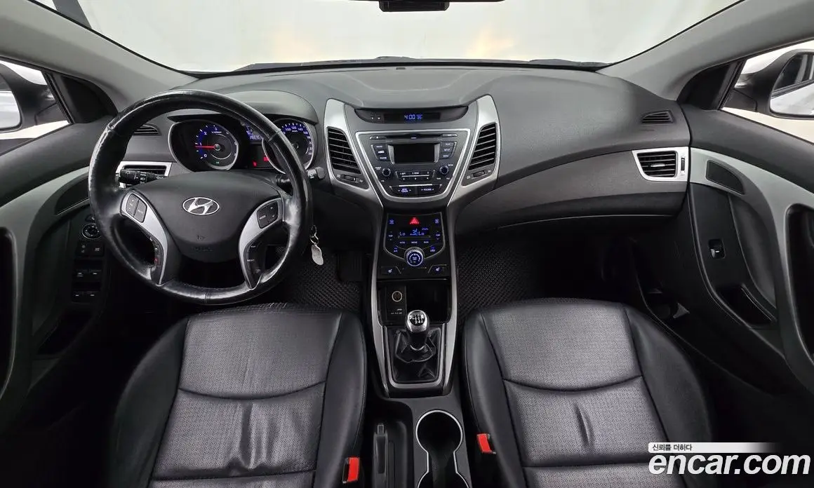 Hyundai Avante 2015 1.6 механика, фото 7 Hyundai Avante 2015 1.6 механика, фото 7