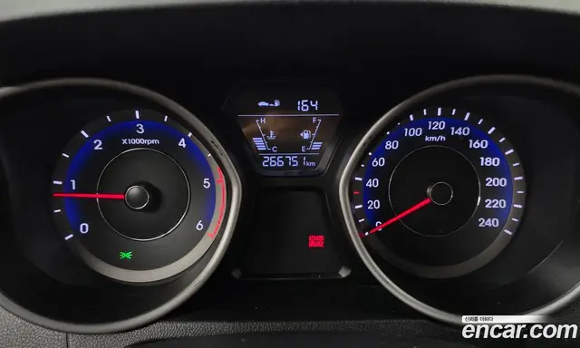 Hyundai Avante 2015 1.6 механика, миниатюра 8 Hyundai Avante 2015 1.6 механика, миниатюра 8