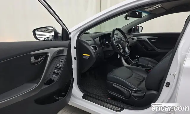 Hyundai Avante 2015 1.6 механика, миниатюра 10 Hyundai Avante 2015 1.6 механика, миниатюра 10
