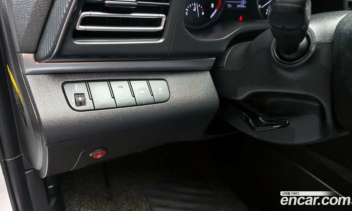 Hyundai Avante 2019 1.6 автомат (гидро), фото 15