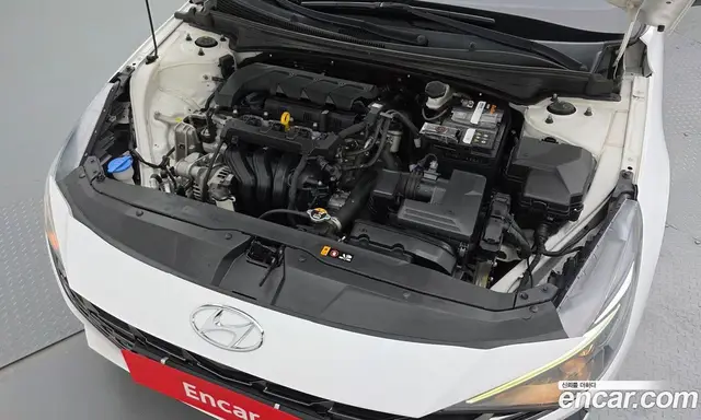 Hyundai Avante 2021 1.6 автомат (гидро), миниатюра 6