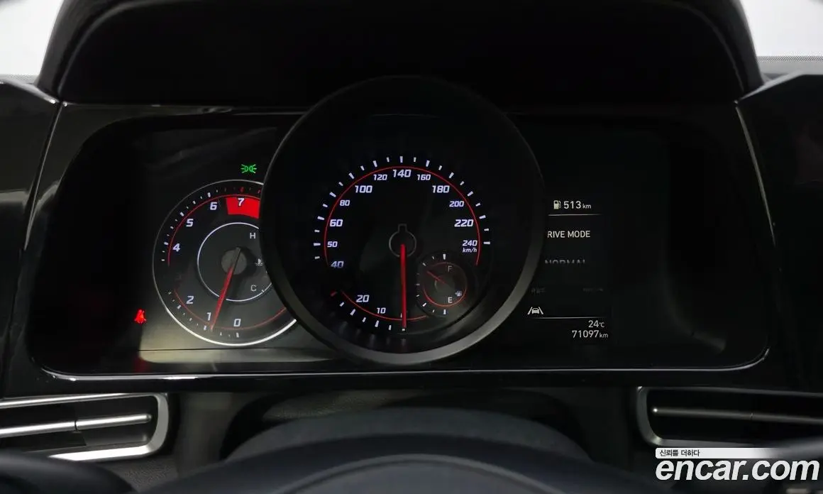 Hyundai Avante 2021 1.6 автомат (гидро), фото 8